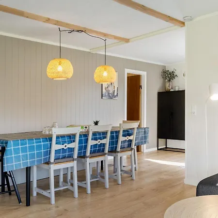 In With Kitchen * Норборг